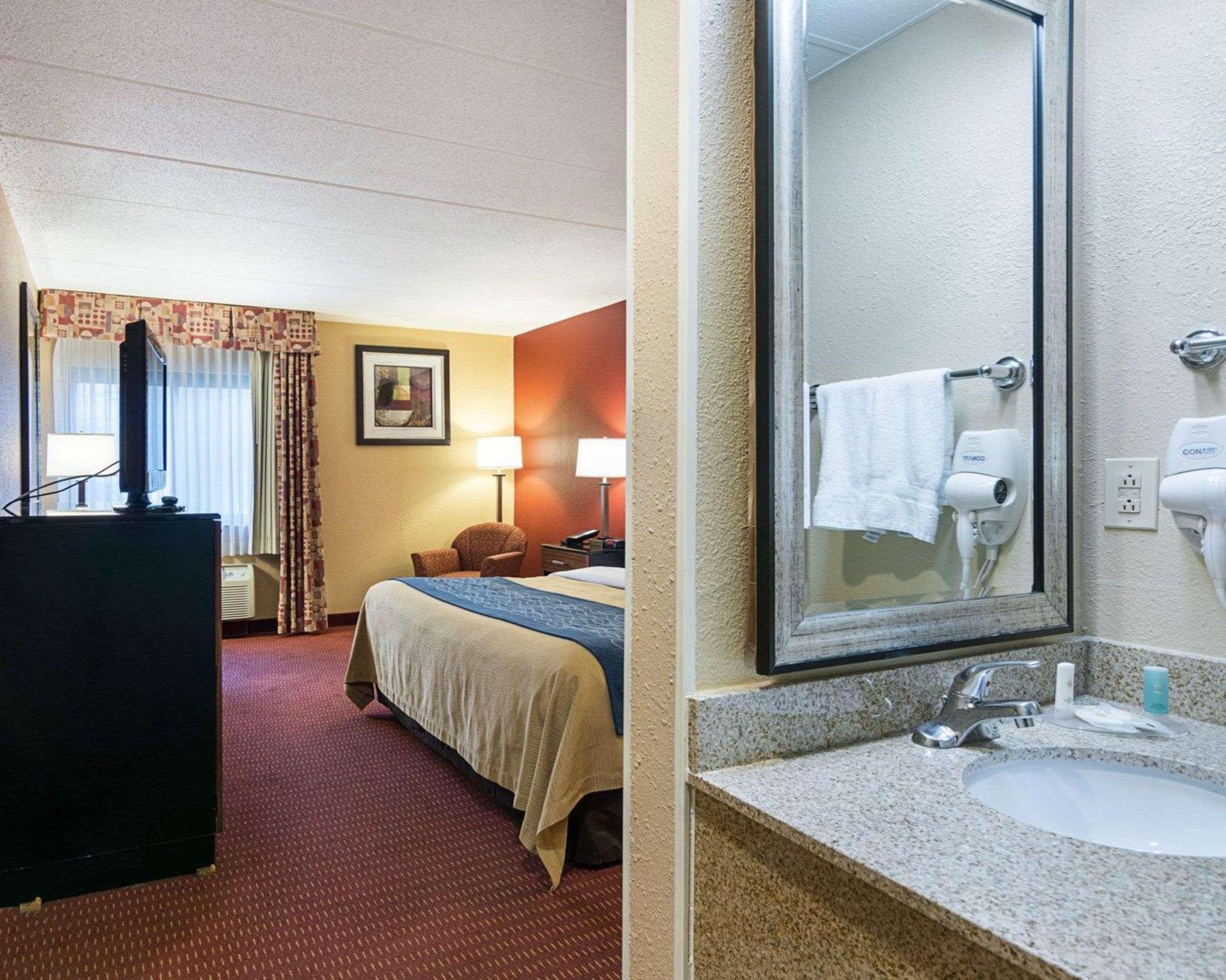 Comfort Inn Oxon Hill Eksteriør bilde